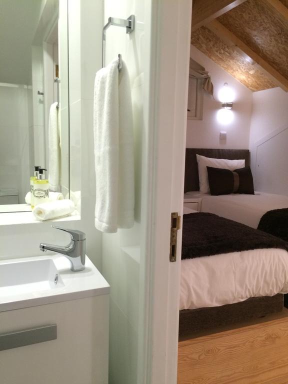 Apartmán Clerigos-H Porto Pokoj fotografie