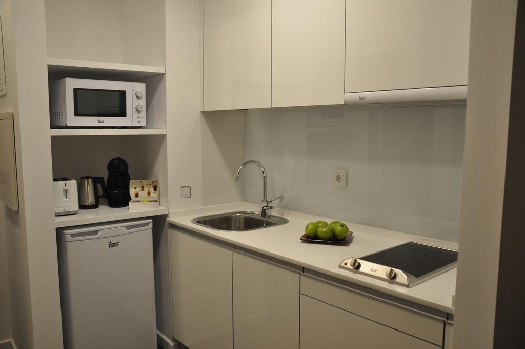Apartmán Clerigos-H Porto Pokoj fotografie